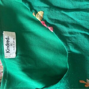 Green sleeveless dress embroidered flowers NWT size XL